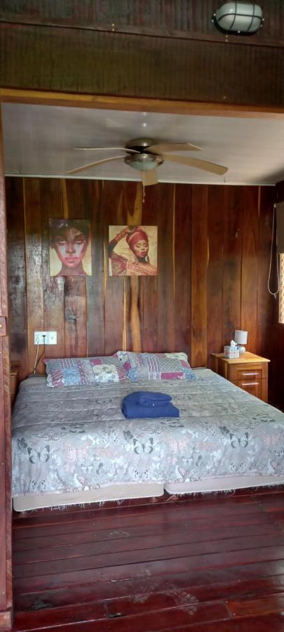 Отель Mukuku Rest Camp Shimweghe Экстерьер фото