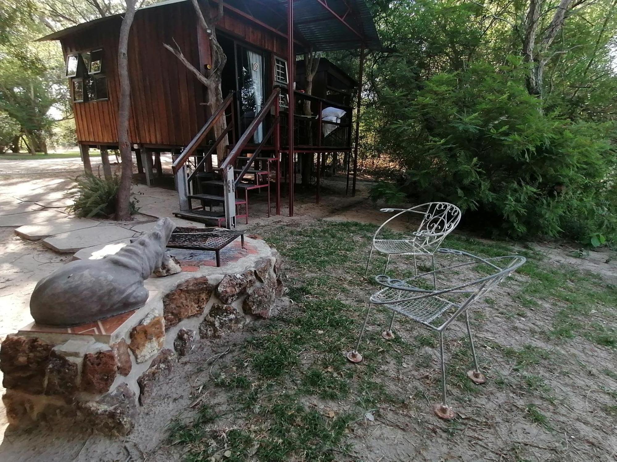 Отель Mukuku Rest Camp Shimweghe Экстерьер фото