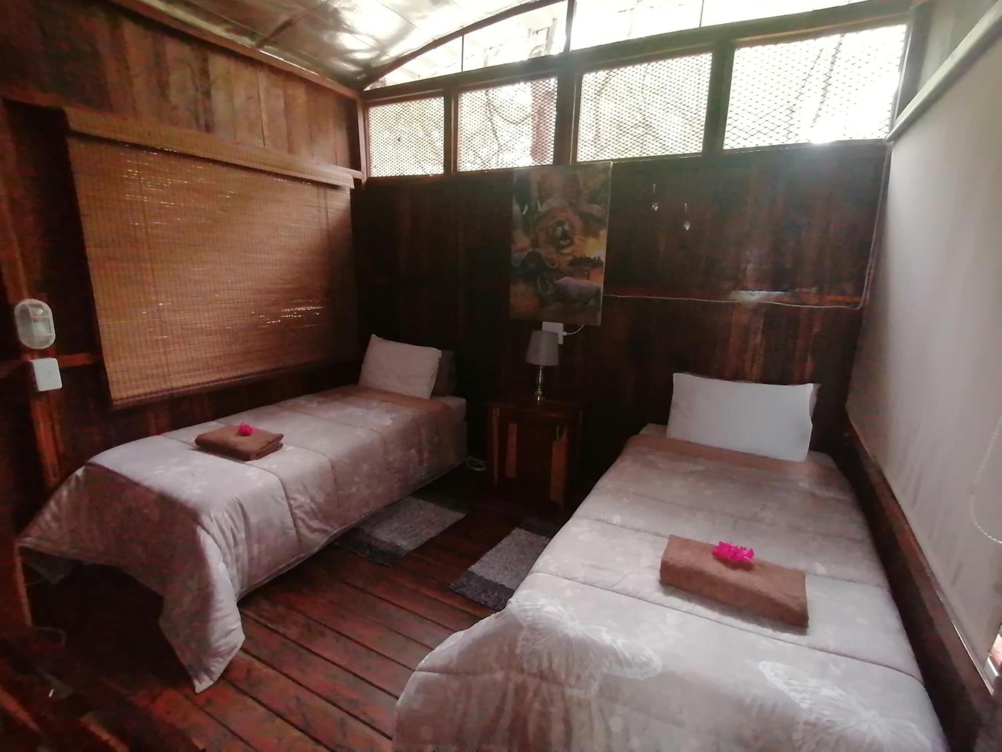 Отель Mukuku Rest Camp Shimweghe Экстерьер фото