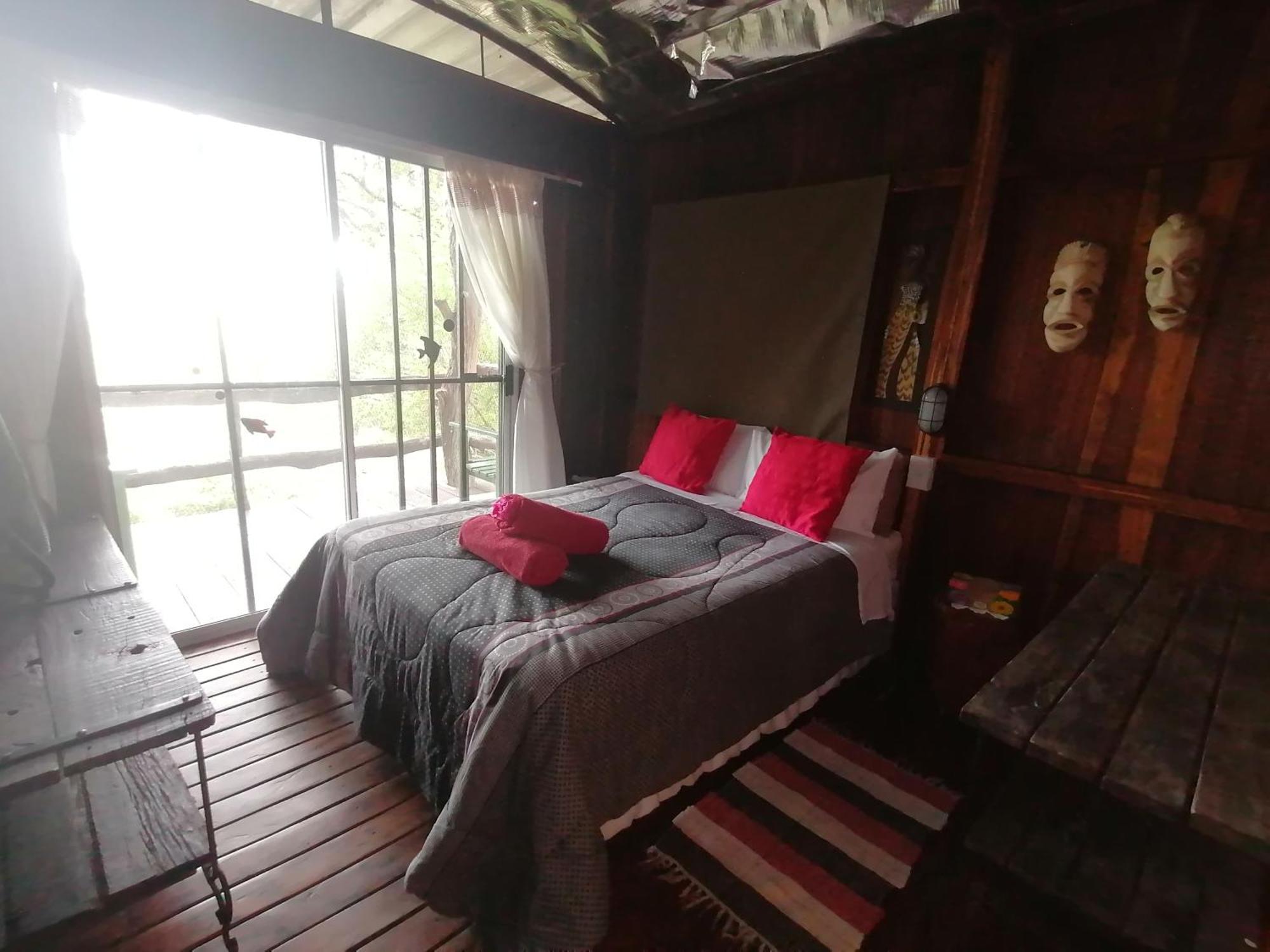 Отель Mukuku Rest Camp Shimweghe Экстерьер фото